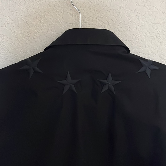 Givenchy Black Classic Embroidered Stars Men’s Shirt - Picture 3 of 9